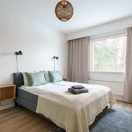 Polar Snow Base: 1br, Wifi, Parking *