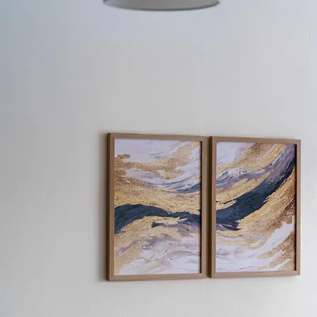 Polar Snow Base: 1br, Wifi, Parking