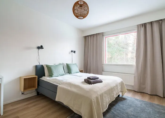 Polar Snow Base: 1br, Wifi, Parking *